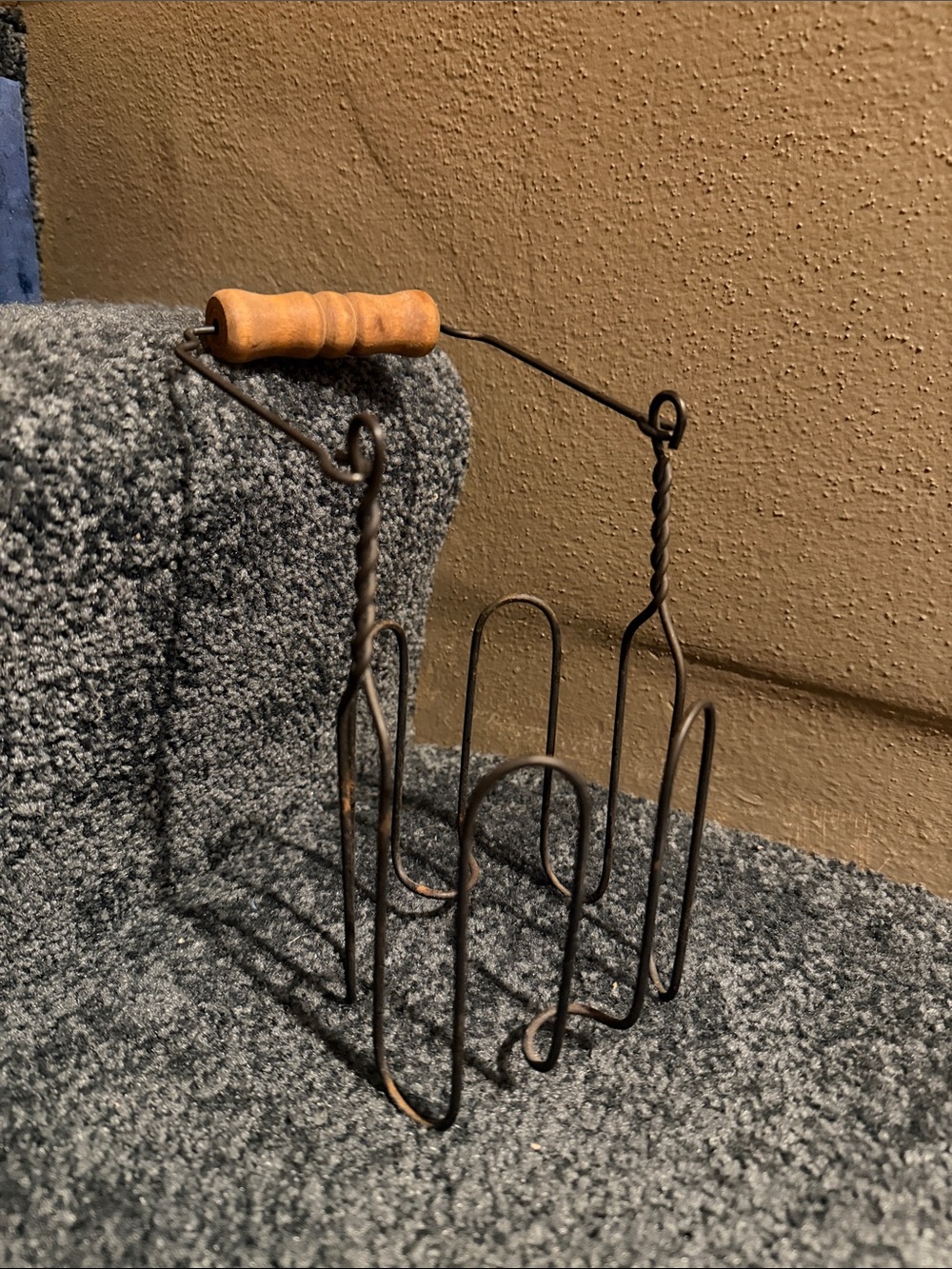 Antique Wood Handle Wire Frame Quart Canning Jar Carry Rack
